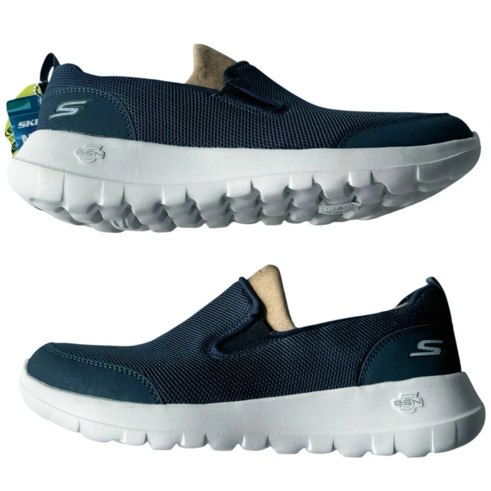 Skechers Go Walk Goga Max Slip On Shoes in Navy | 8 - Picture 3 of 9